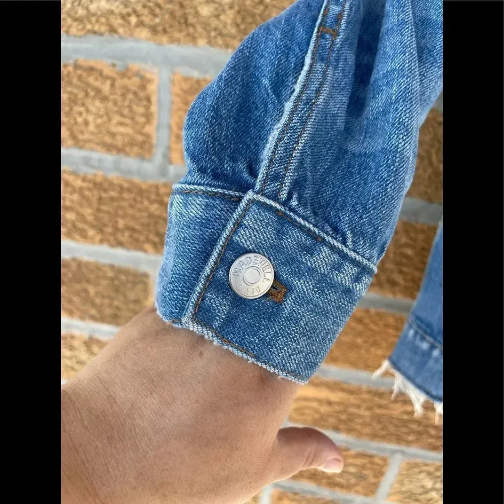 Madewell  Jean oversized jacket size small - Image 3