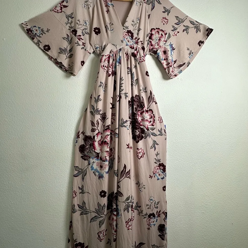 Jessica Simpson Maternity Blouson Cream and Burgundy Floral Dress - Image 2