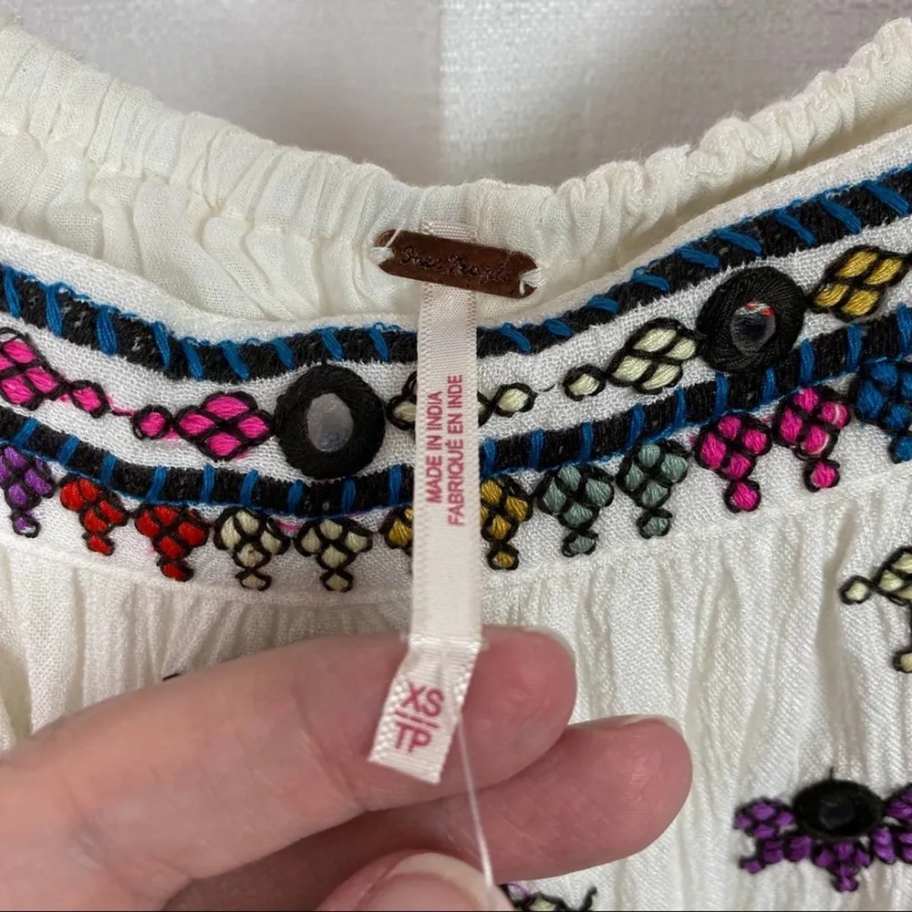 Free People Ivory Aurura Embroidered Peasant Crop Top Sz.XS NWT - Image 11