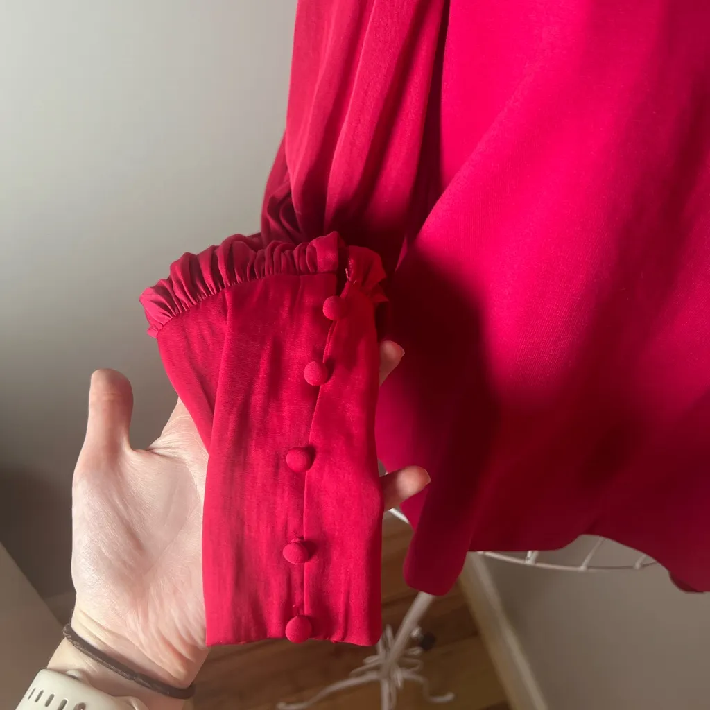 ANTHROPOLOGIE Pink Bishop Satin Long Sleeve Button Blouse Top Scoop Neck Sz S - Image 2