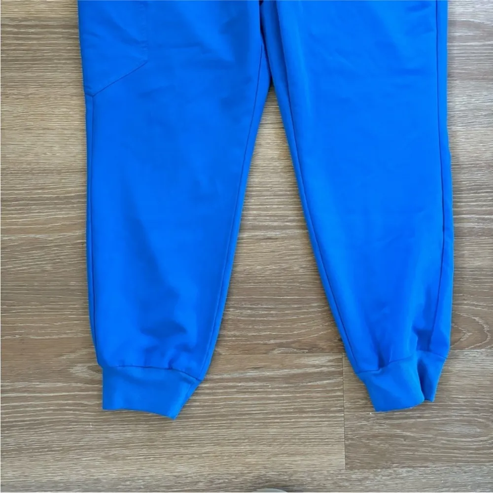 FIGS  High Waisted Zamora Jogger Scrub Pants in Royal Blue Size Large Petite - Image 5