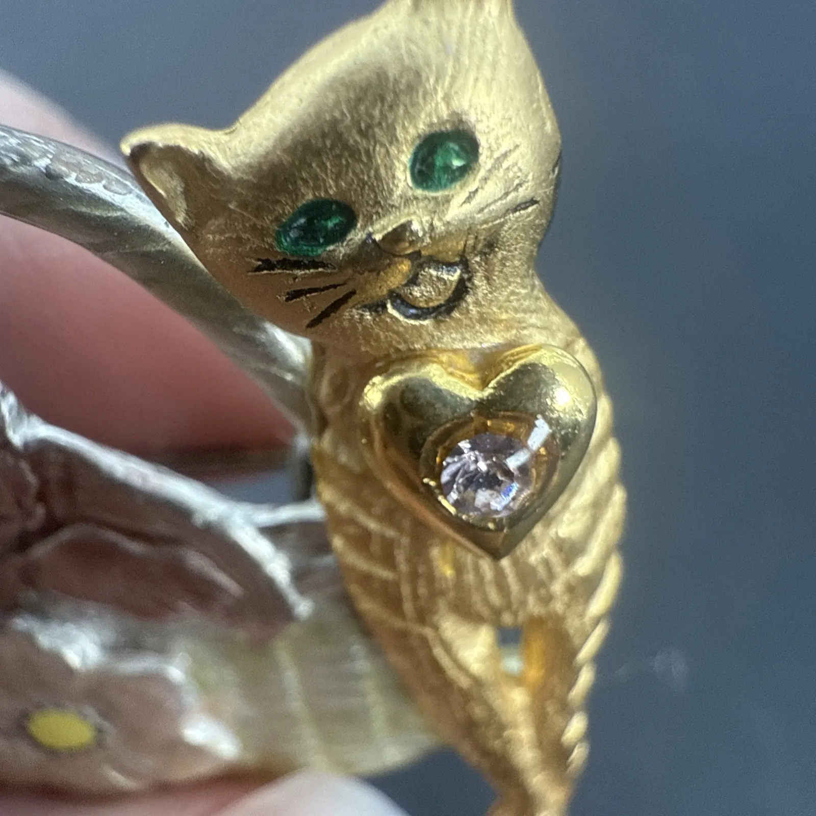 Kenneth Cole Enamel Rhinestone Cat, Kitten In Basket Brooch Pin, Signed - Image 16