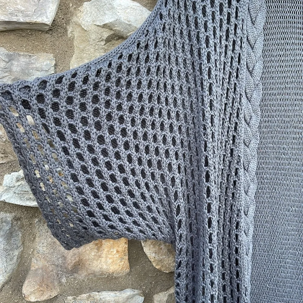 Rip Curl gray crochet sweater duster fringe cardigan size small/medium - Image 5