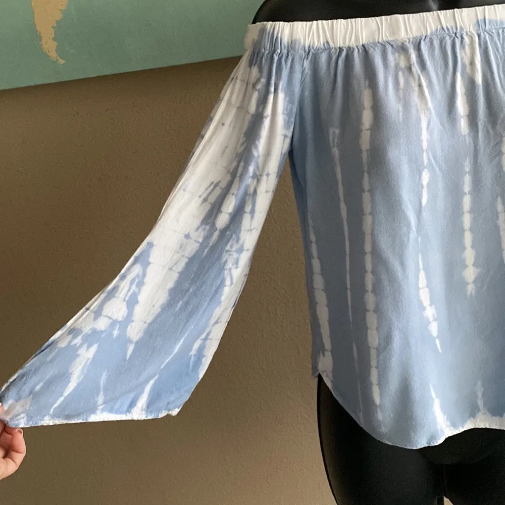 Off the shoulder tie dye boho flutter split sleeve small milkmaid  cottage - Image 4