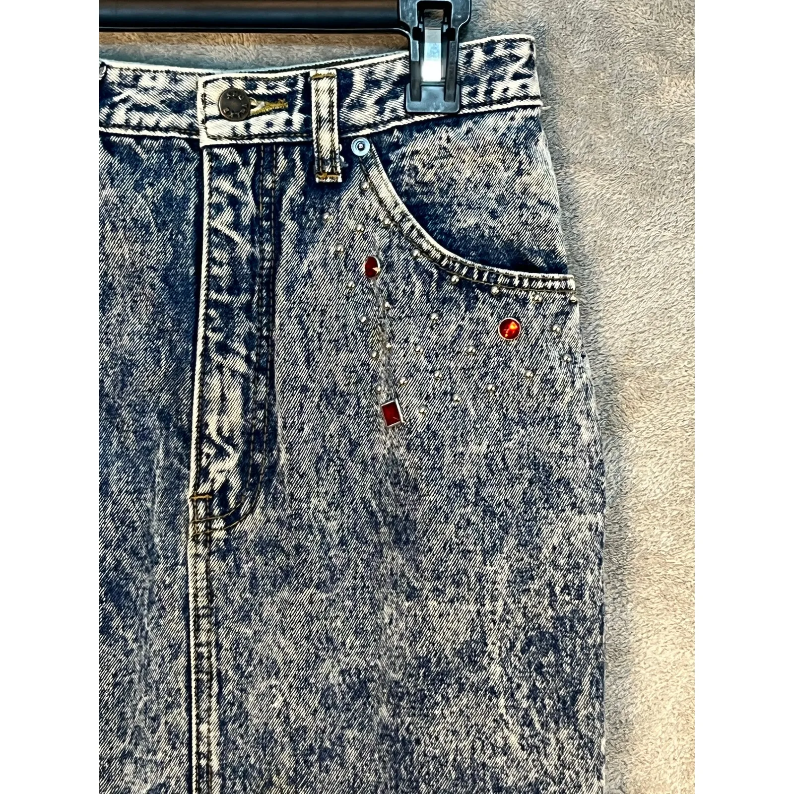 VTG Denim Skirt Size 26" High Waist Acid Wash Rhinestone 80s Punk Flaw Blue - Image 2