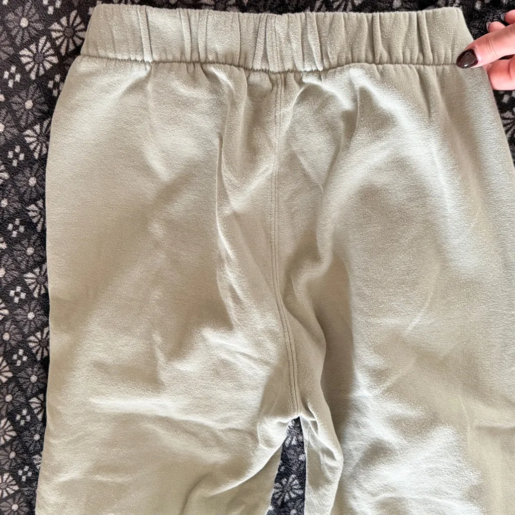 Hollister Feel Good Adjustable Rise Joggers - Image 4