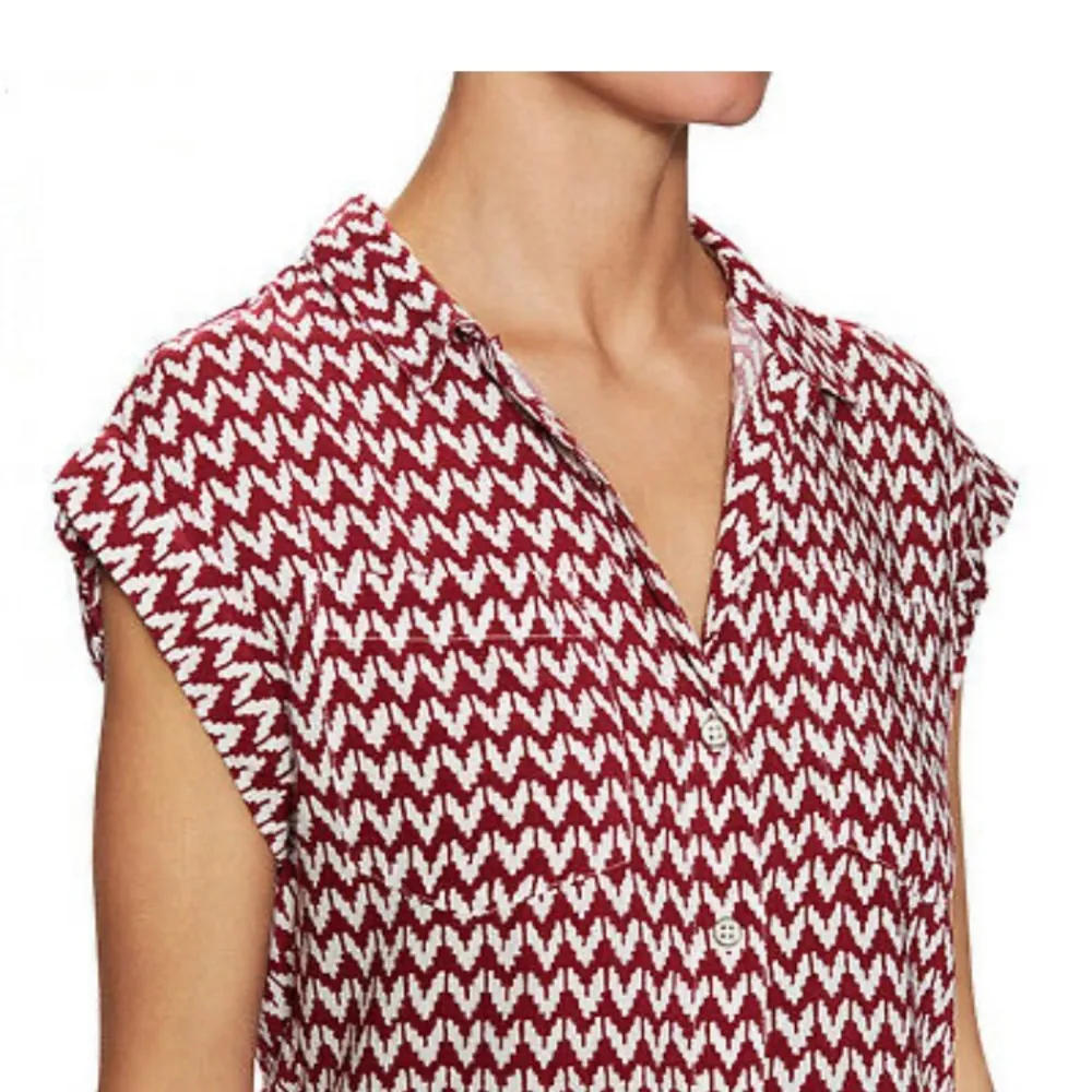 Jachs Girlfriend Quinn Button Down Cap Sleeve Shirt Red & White Chevron Small - Image 4
