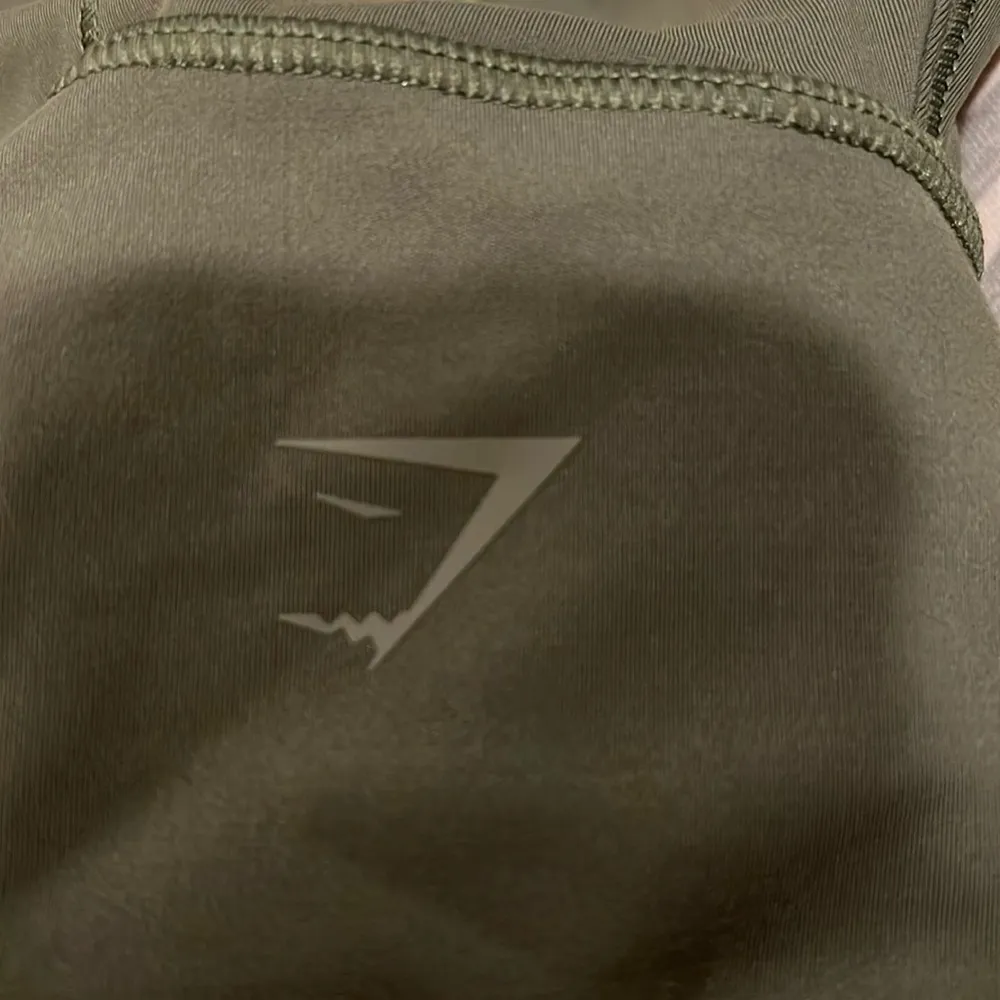 Gymshark Women's Longline Sports Bra - green XS - Image 5