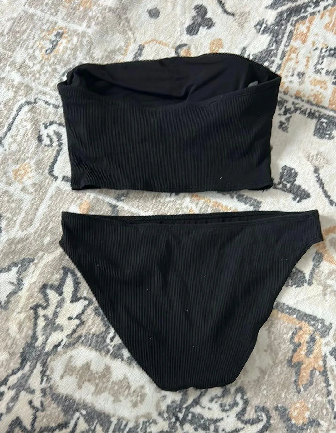 Black Bathing Suit Bikini/Two-peace Strapless Top and Bottoms - Image 2