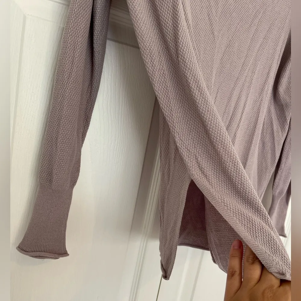 Garage light lavender sweater size XS - Image 2