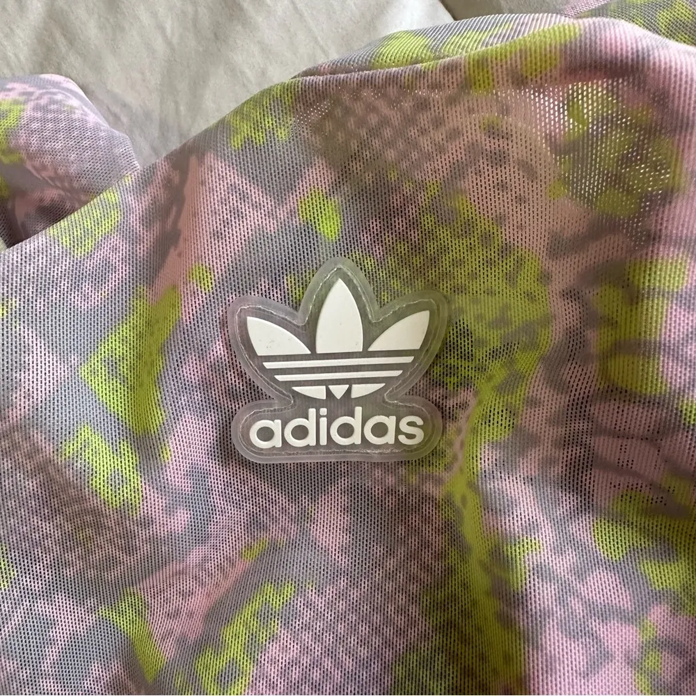 ADIDAS Originals Snake Mesh Top Long Sleeve Green Pink Women’s Size Medium - Image 8