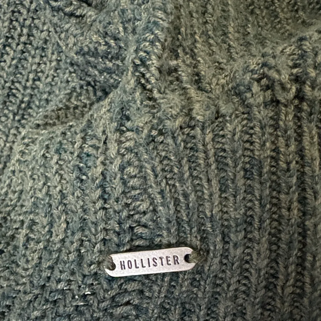 Hollister Green Gray Knit Tie-Front sweater Large - Image 2