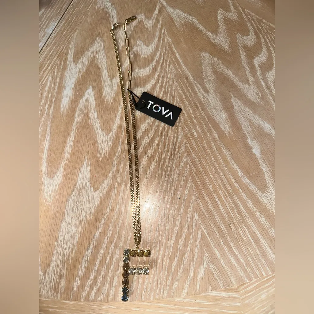 NWT TOVA Swaroski Monogram Necklace In Metallic In Letter (F) $88 MSRP Gold - Image 10