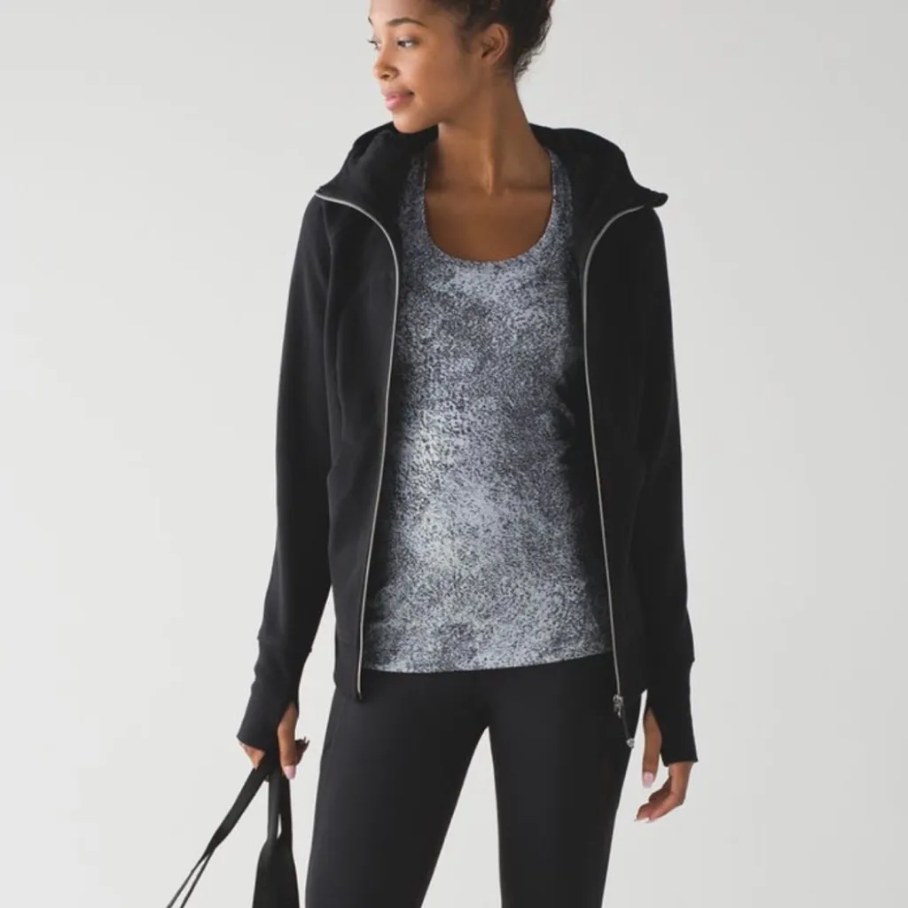 Lululemon Cool Racerback II Luon Spray Jacquard White Black Size 10 - Image 2