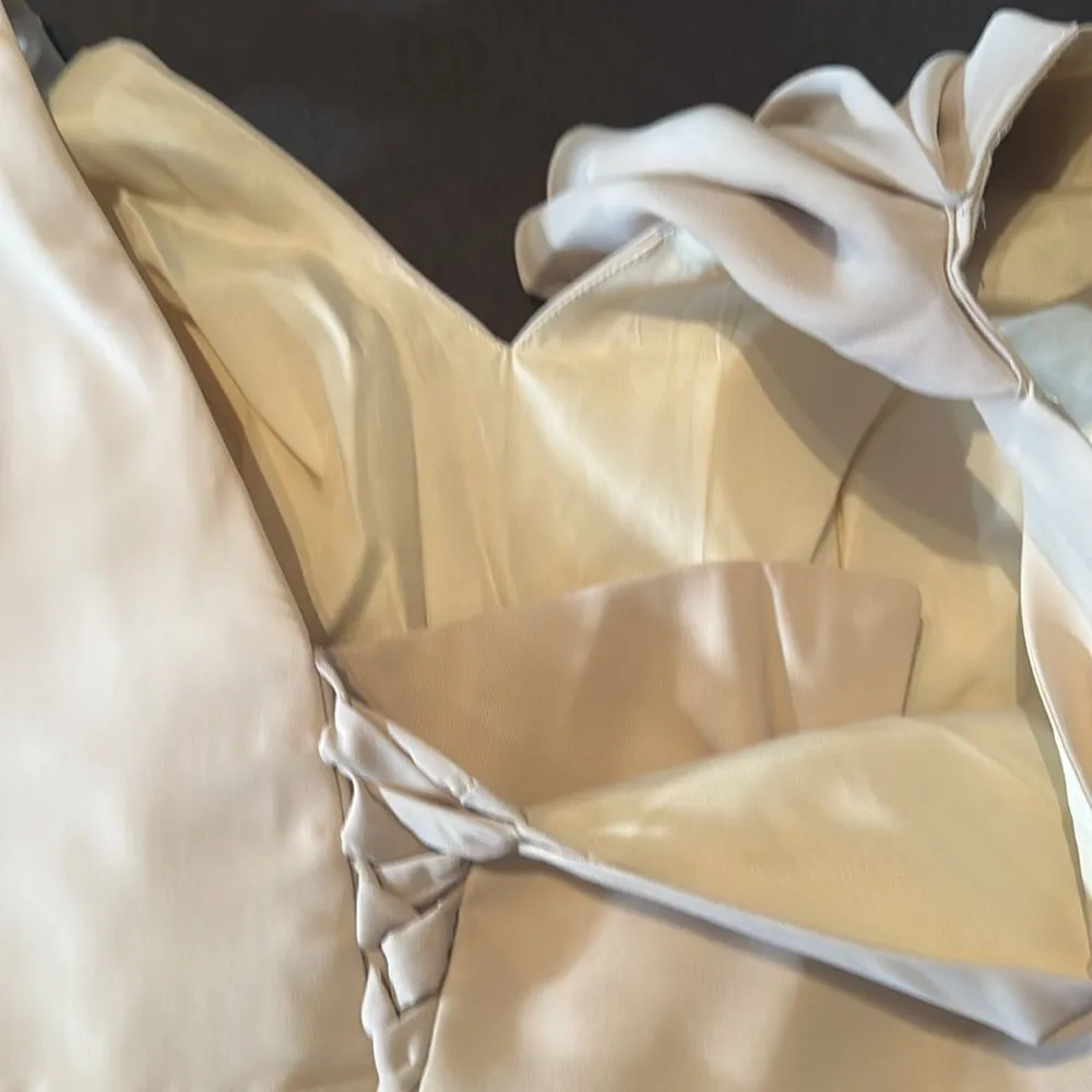 Full Length V - Image 11