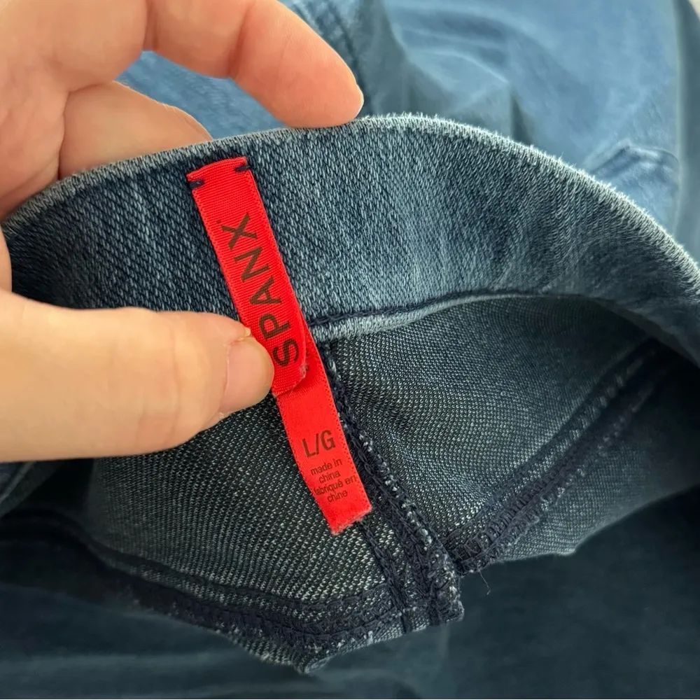 SPANX Jean-ish Ankle Shaping Leggings in Blue Tummy Control Women Size Large - Image 4