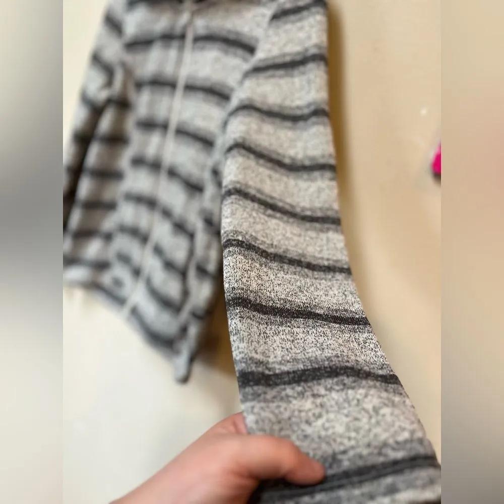 Faded Glory Womans Gray Striped Lightweight Full Zipper Fall Jacket Size Large - Image 4