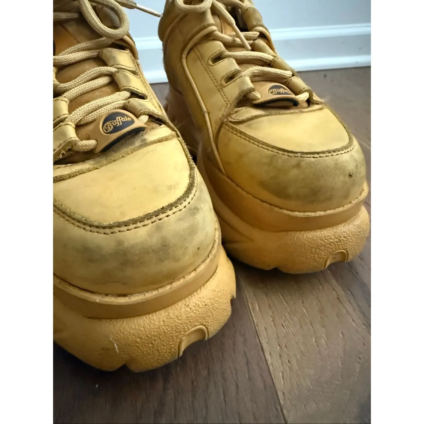 Buffalo London Classic Low Leather Shaft Height Sneaker 90s Y2K Rave Spice Girls - Image 6