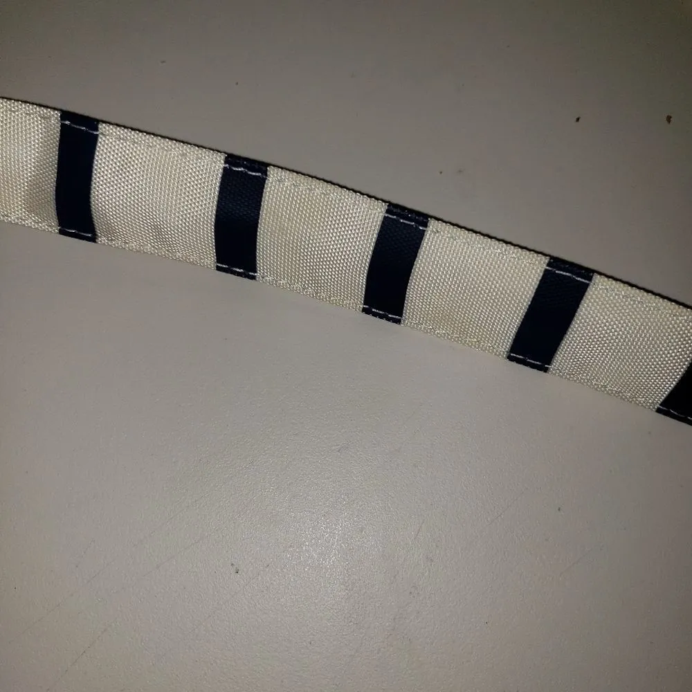 Old Navy Beach Bag Stripe - Image 6