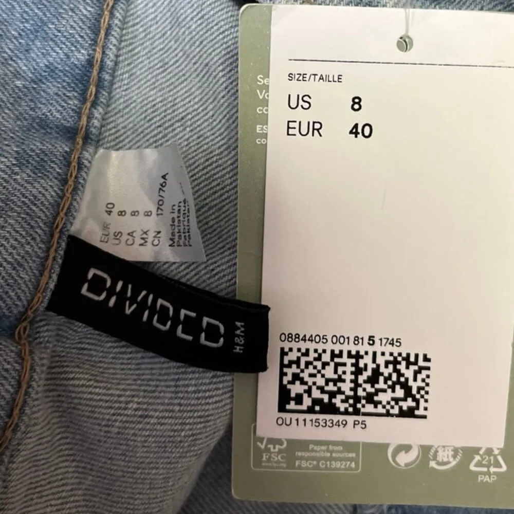 NEW H&M Divided Blue Medium Wash Mid Rise Frayed Raw Hem Denim Jeans Shorts 8 - Image 4