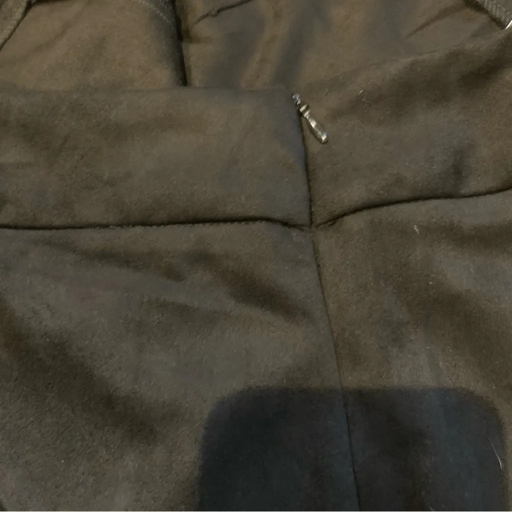 VICI Women's Black Faux Suede Flare Leg Pants size XL - Image 5