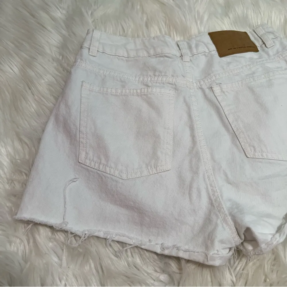 Factorie Cut Off Denim Shorts White Size undefined - Image 6