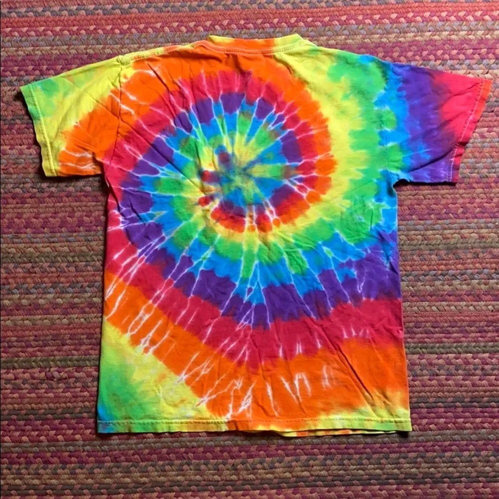 TIE DYE MUSTANGS HORSE TEE SHIRT - Image 4