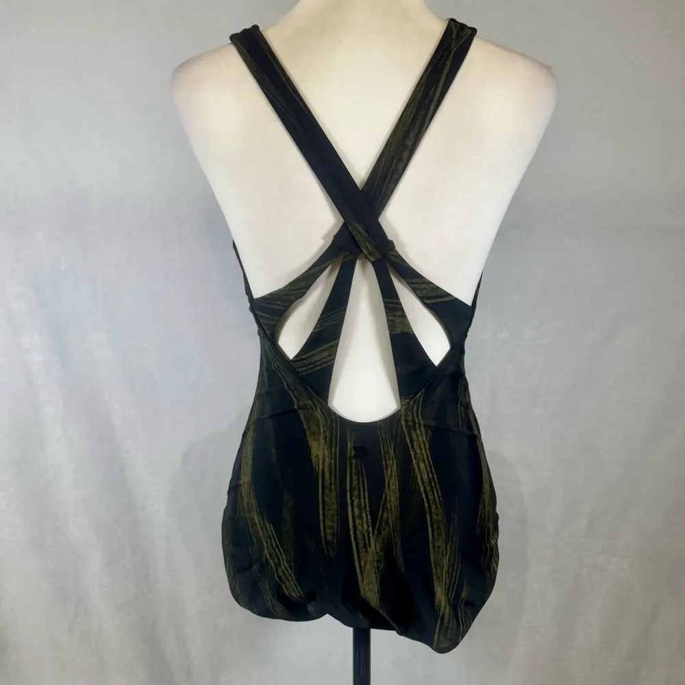 All in Motion black and olive green strappy back one piece swimsuit size medium - Image 5