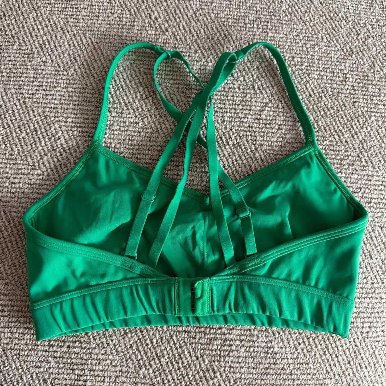 Aerie offline kelly green ribbed sports bra - Size Small - Image 3