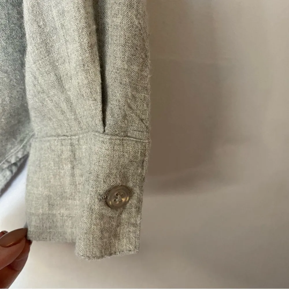 Cloth & Stone Anthropologie Gray Flannel Faux Wrap Surplice Top Shirt Blouse S - Image 4