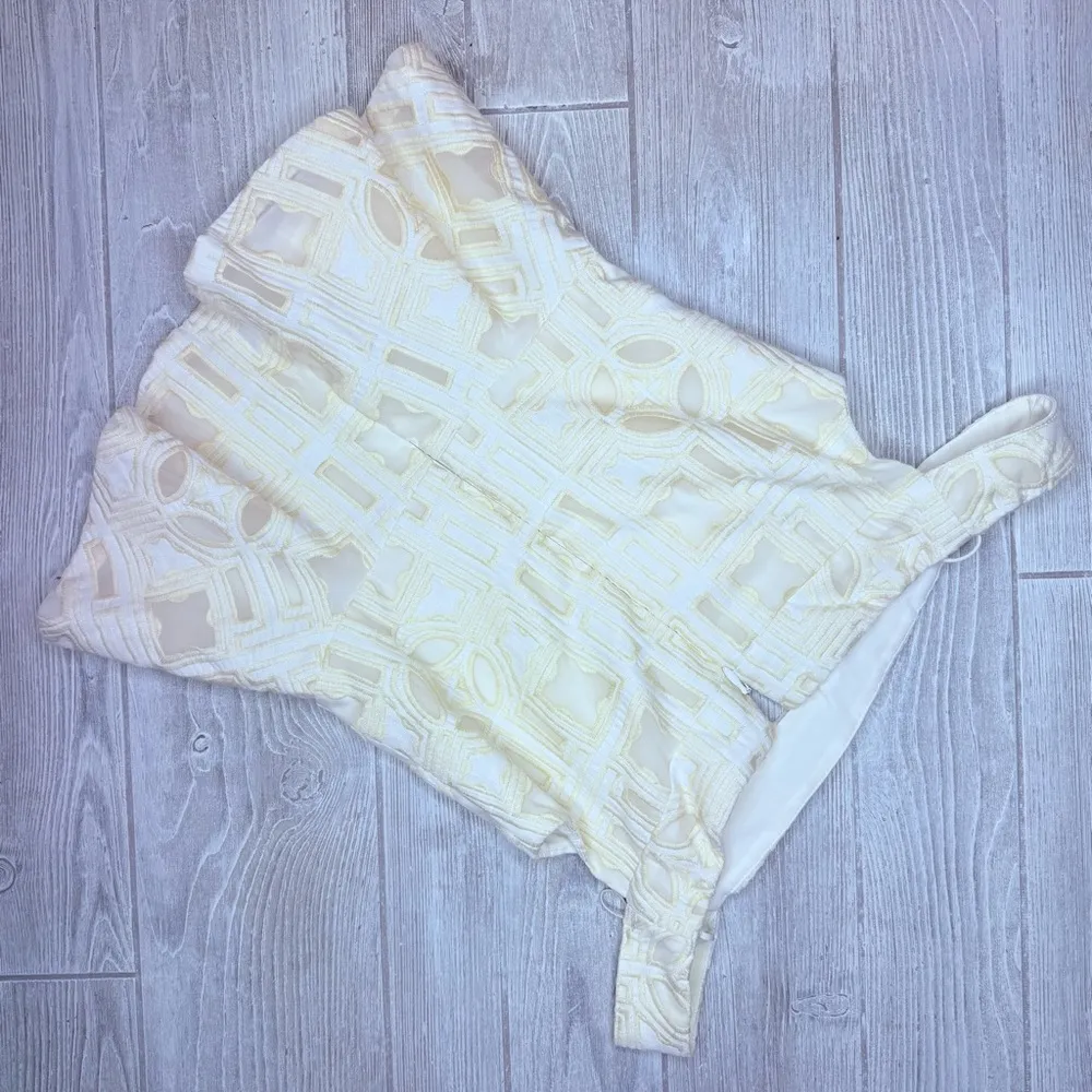 Vintage Nicole miller artelier sleeveless shirt top flair ivory shirt small Size M - Image 9