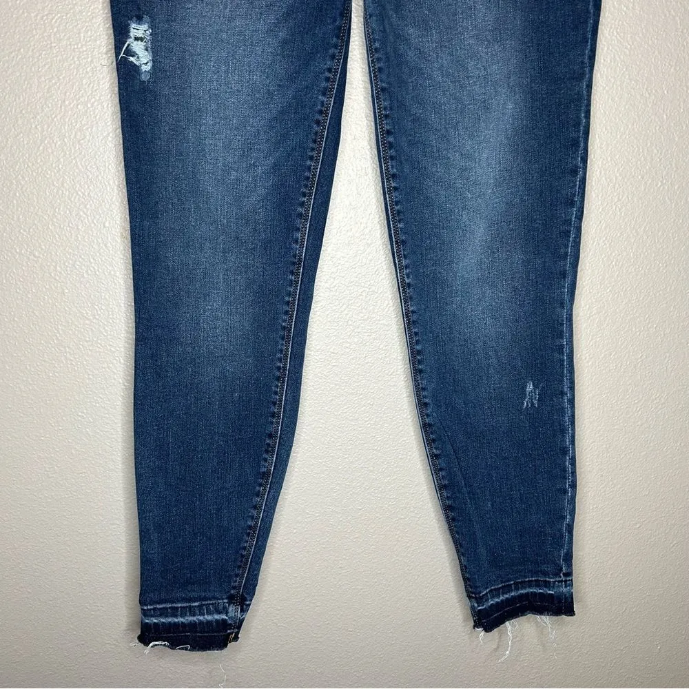 Distressed high waisted shapewear ankle skinny jeans size large - Image 4