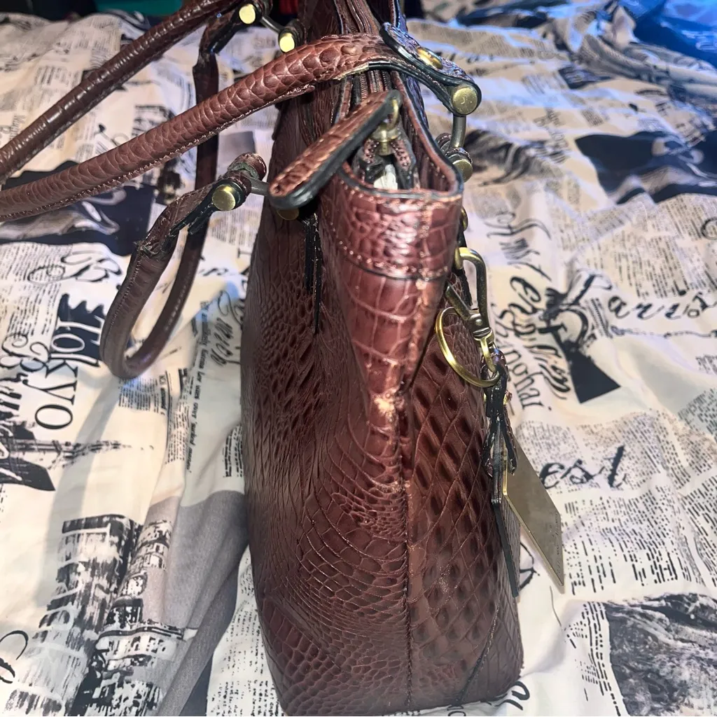 Etienne Aigner Rich Brown Crocodile Tote - Image 9