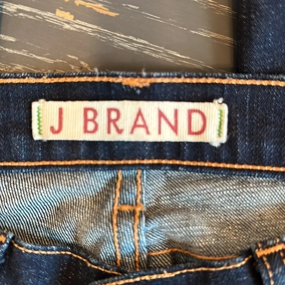 J Brand Jeans - Dark Wash - Pencil Leg size 27 - Image 4