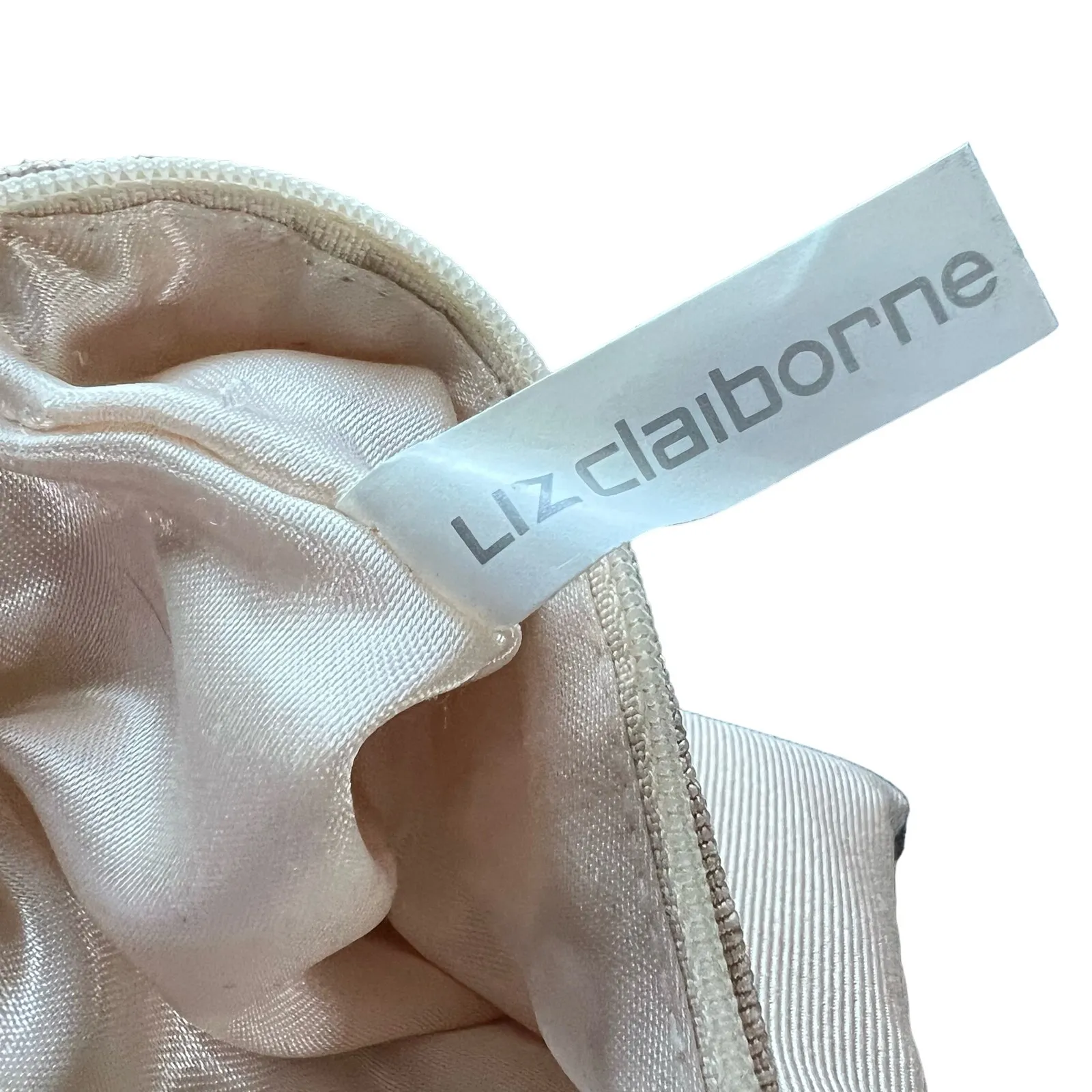 Liz Claiborne  Beaded Sequin Shell Pouch Wristlet Small Cliutch - Image 5