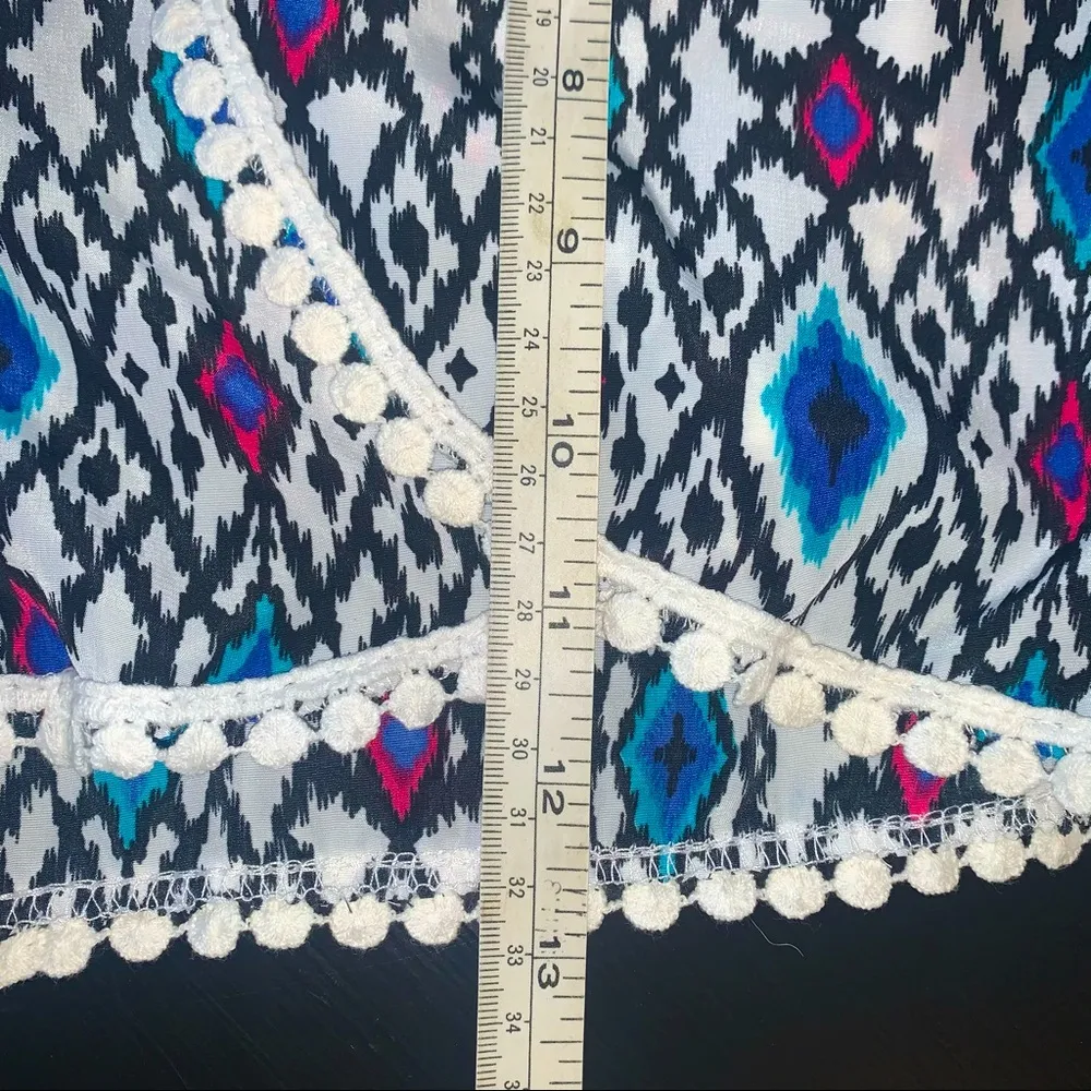 Banana Lemon Silk-Like Patterned Shorts M - Image 5