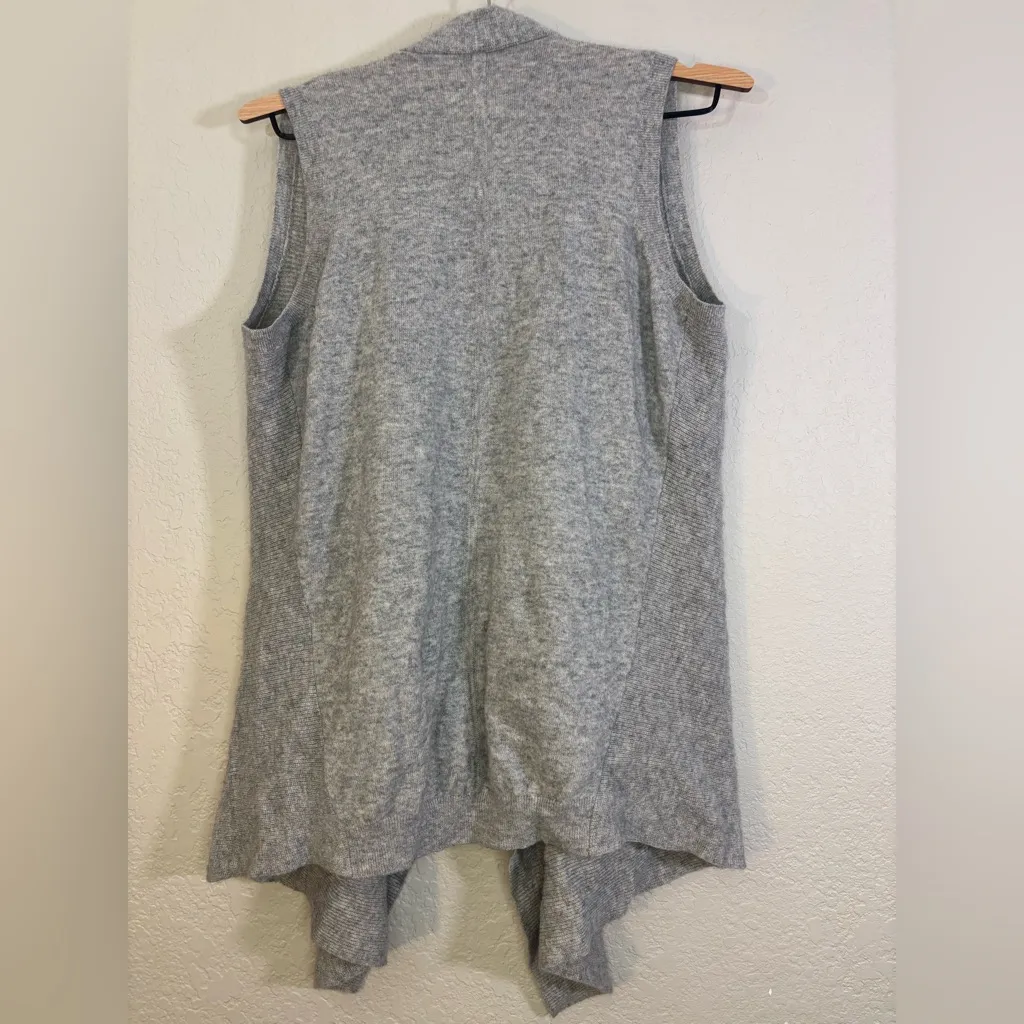 Vince Wool Cashmere Blend Sweater Vest Grey Heather Steel Draped Pocket Size XS - Image 4