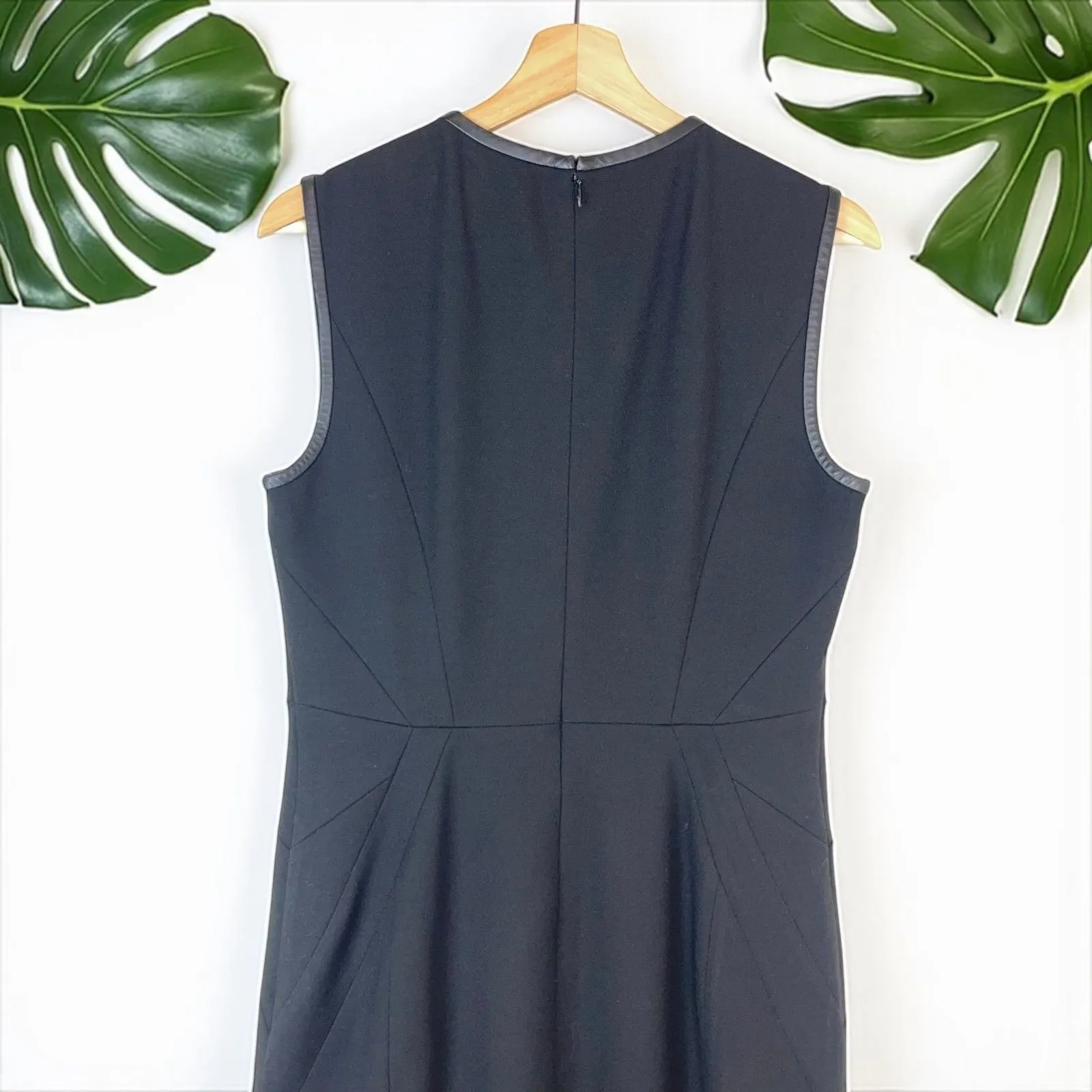 Classiques Entier Leather Trim Double-Weave Sheath Dress w. Grommet Detail - 10 - Image 5