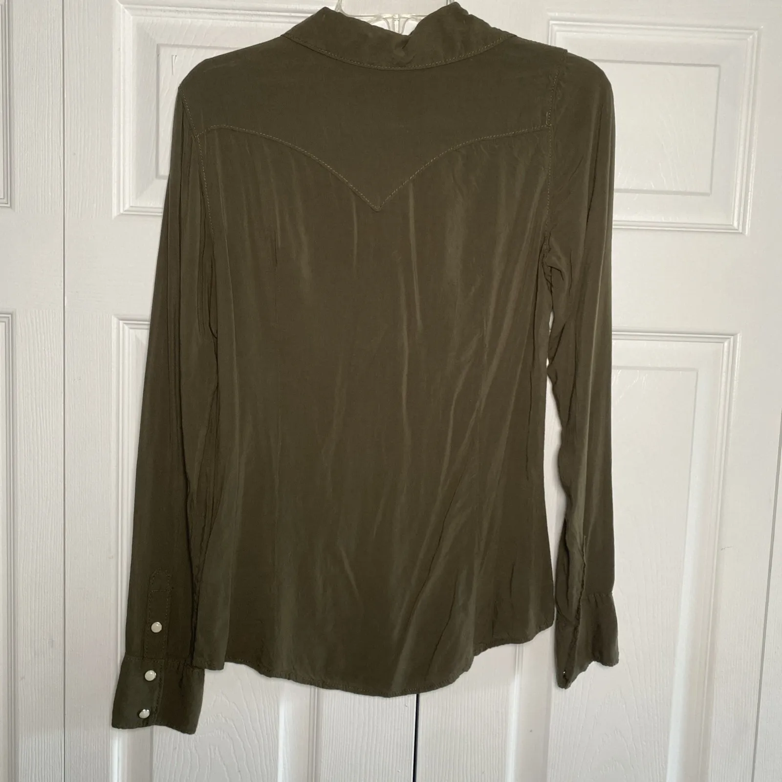 True Religion Womens Small Olive Green Pearl Snap Long Sleeve Top Western Cowgir - Image 4