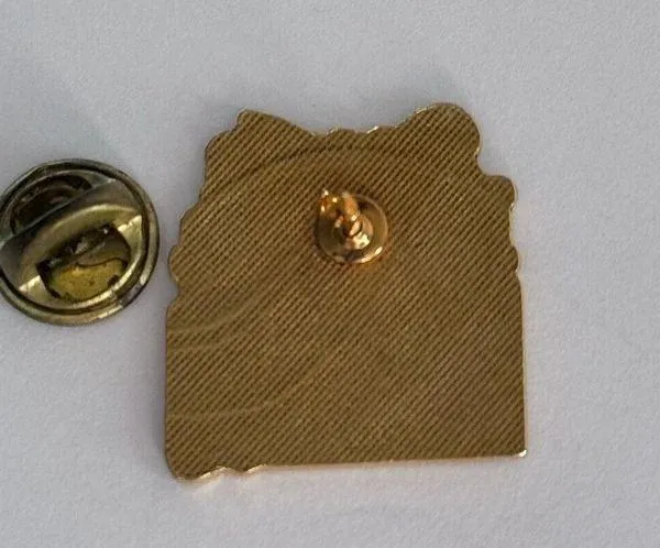 South Dakota USA Mount Rushmore Presidents Souvenir Metal Lapel Pin Pinback Gold Black - Image 3