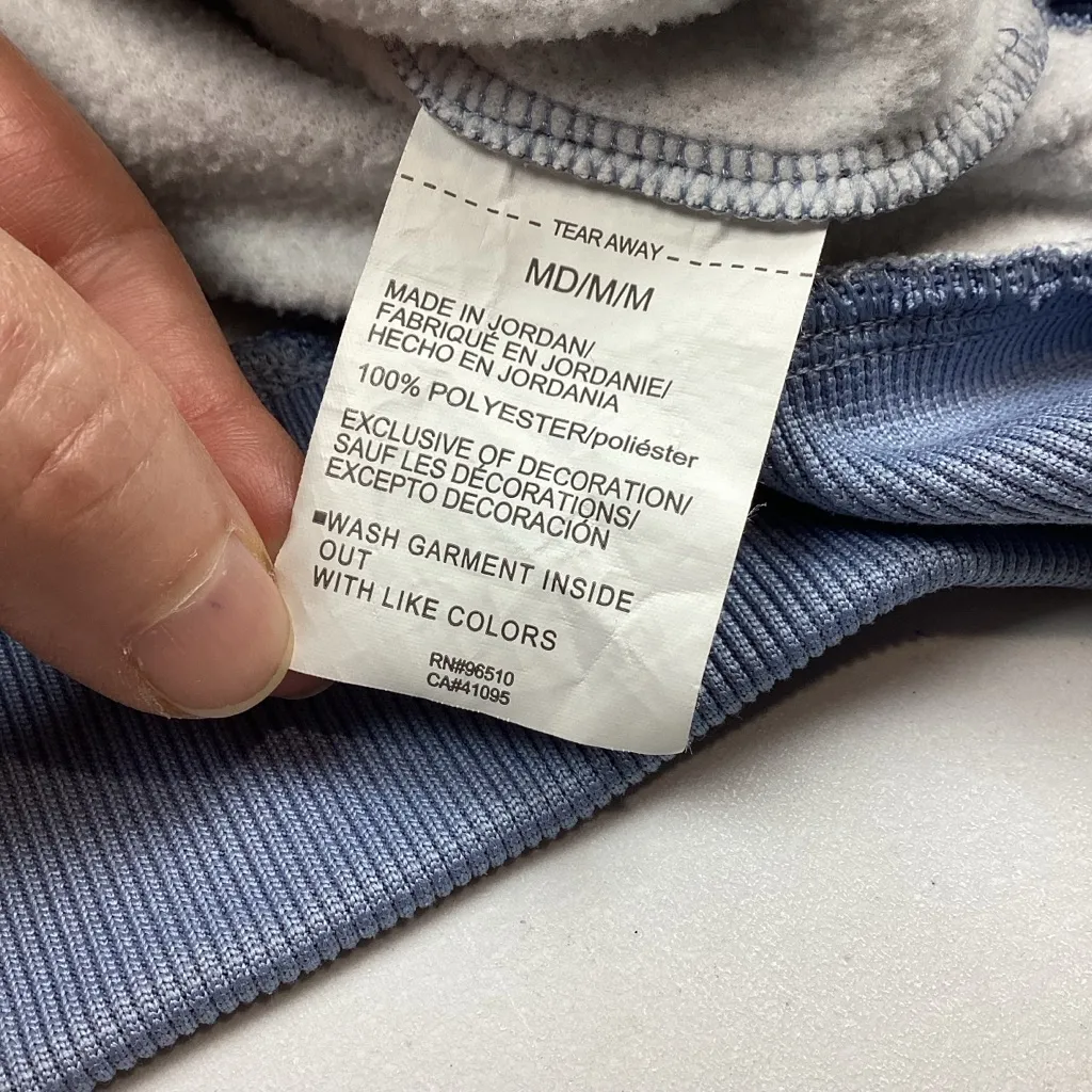 Under Armour Pullover Hoodie Sweatshirt Medium - Image 5