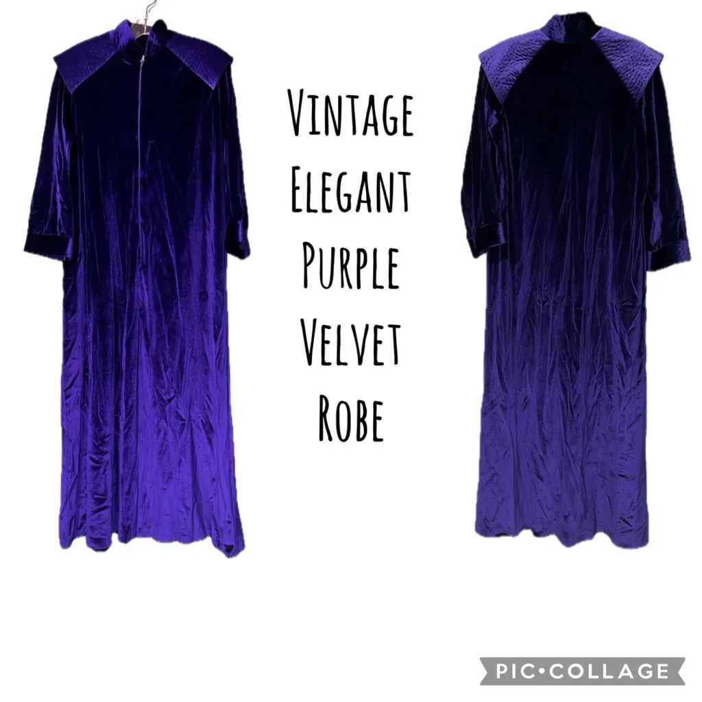 Vintage Elegant Plush Purple Velvet Long Robe • Anne Leslie • made in USA Size undefined - Image 2