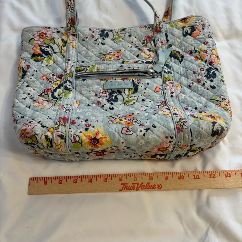Vera Bradley Quilted Floral Tote Pastel Blue Zip Top Bag - Image 3