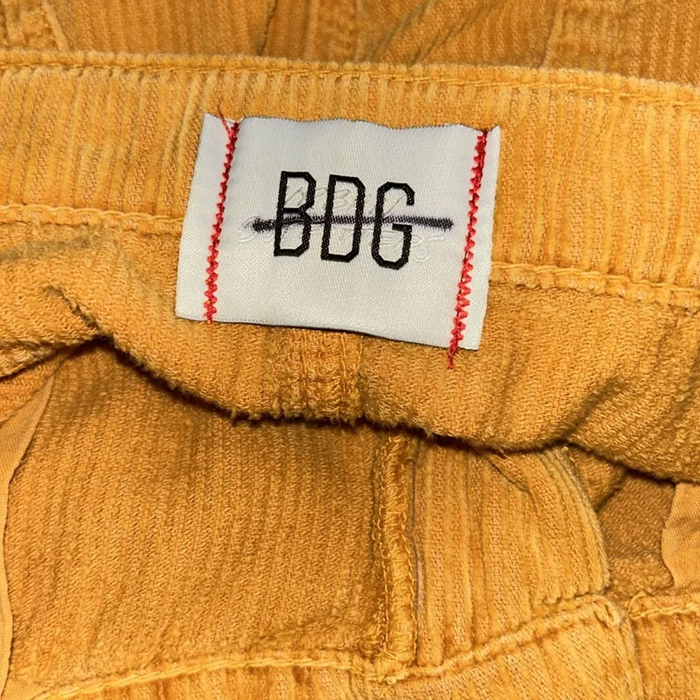 Urban Outfitters BDG Logan Corduroy Baggy Buckle Pant 15" Waist NWOT - Image 6