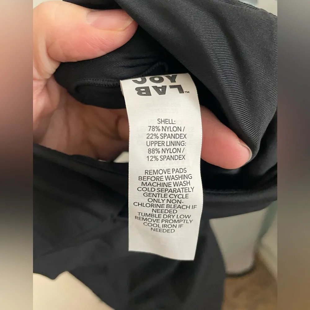 Women's Standard Fit Bodysuit -‎ Joy Lab size small - Image 4