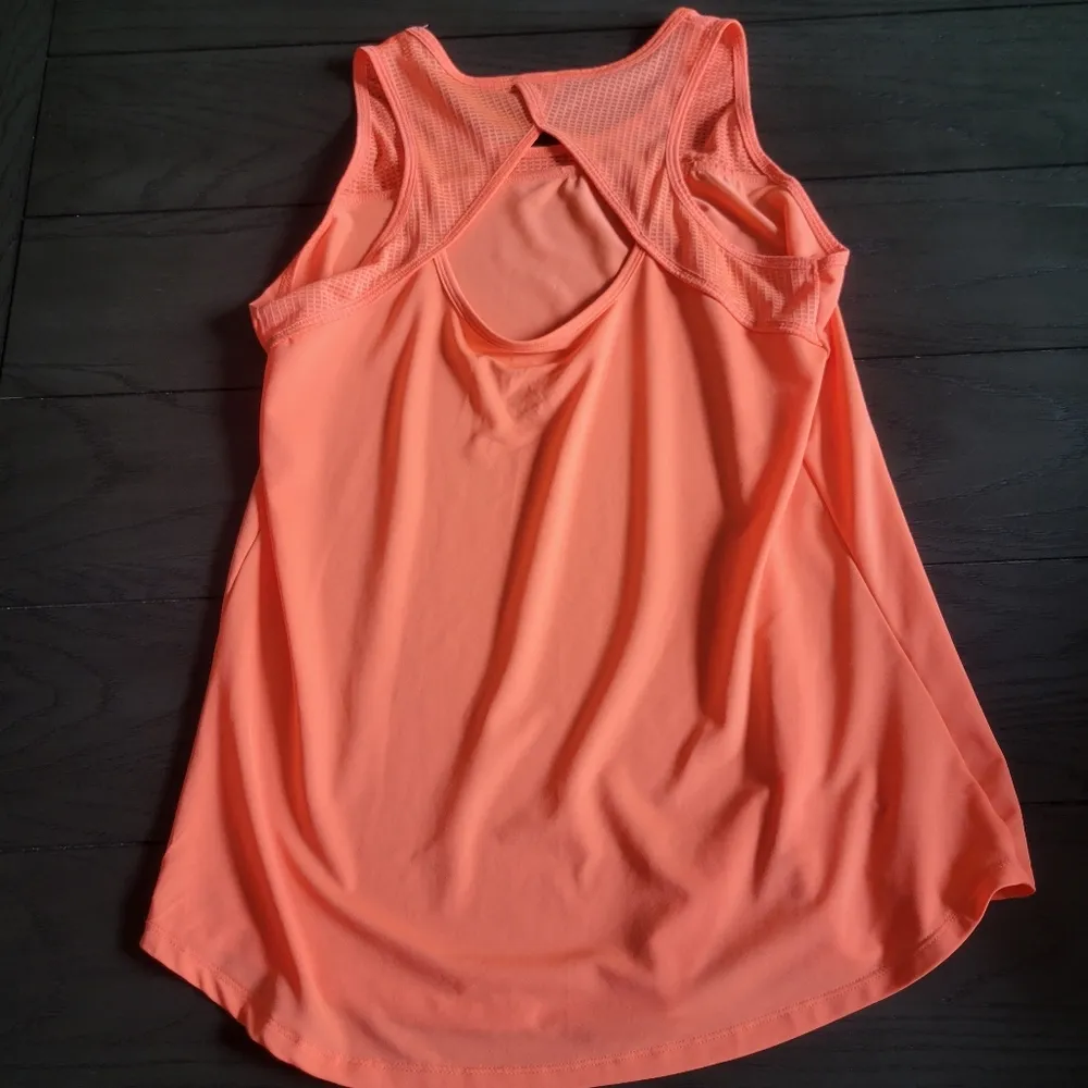 Pro player tank top size medium M athletic wear activewear - Image 2