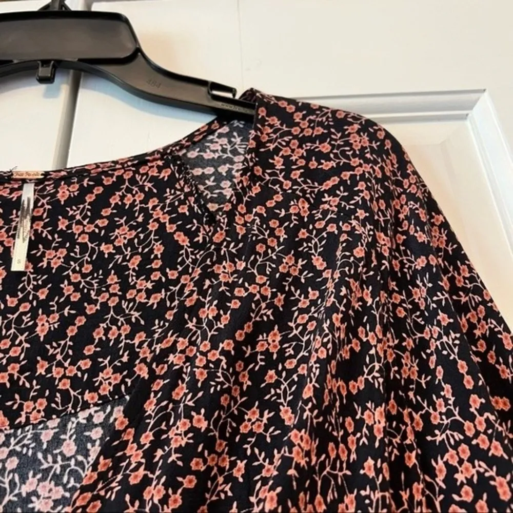 Clara Orange Floral Mini Wrap Dress Size Small - Image 2