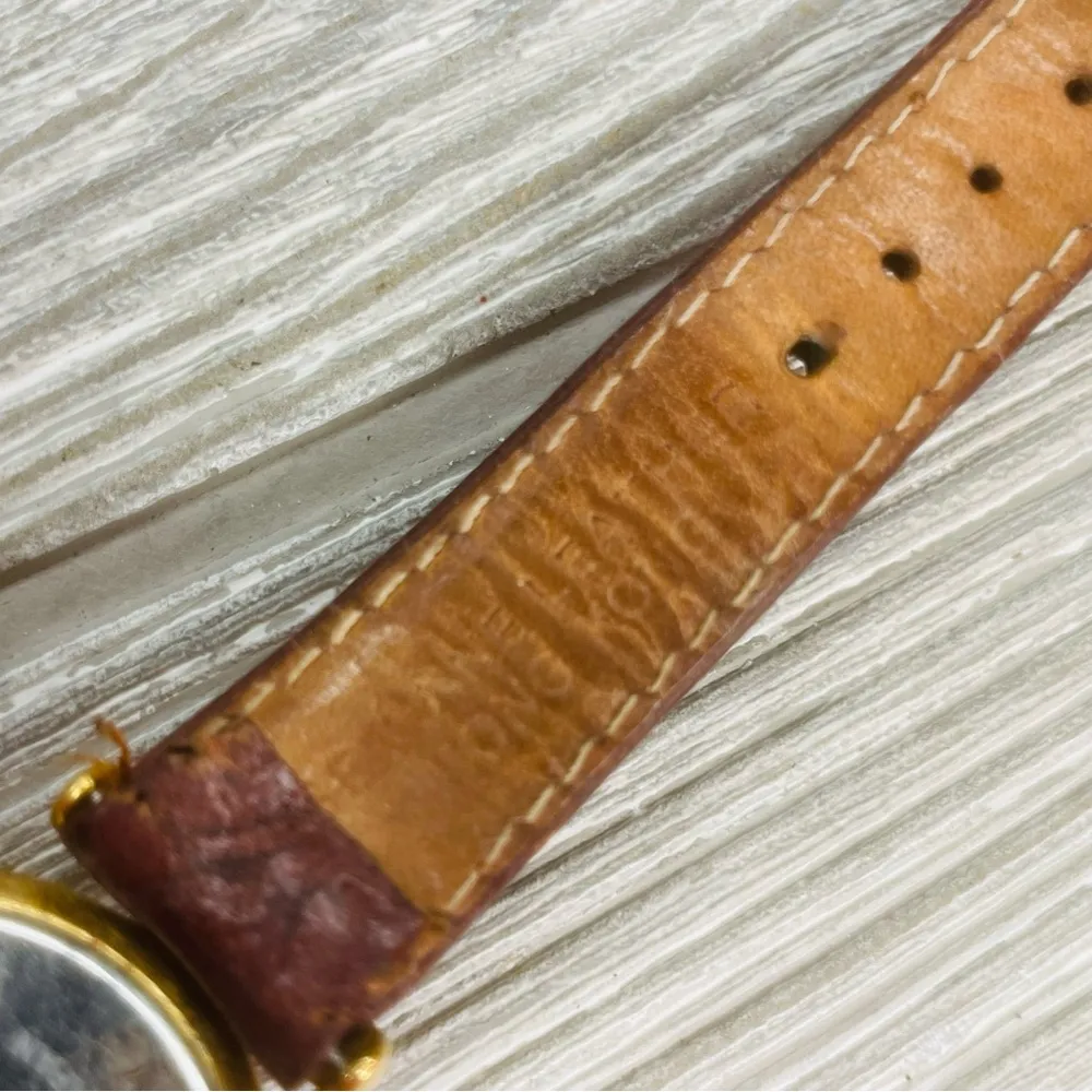 Vintage Fossil World Women Prism bevelled crystal Dial Watch leather band - Image 5