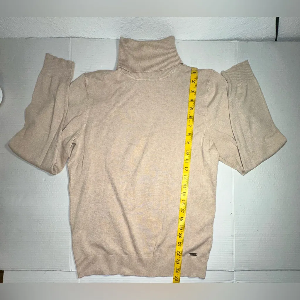 Calvin Klein Turtleneck Sweater‎ Women’s Size Large Solid Beige Logo Classic Tan - Image 4