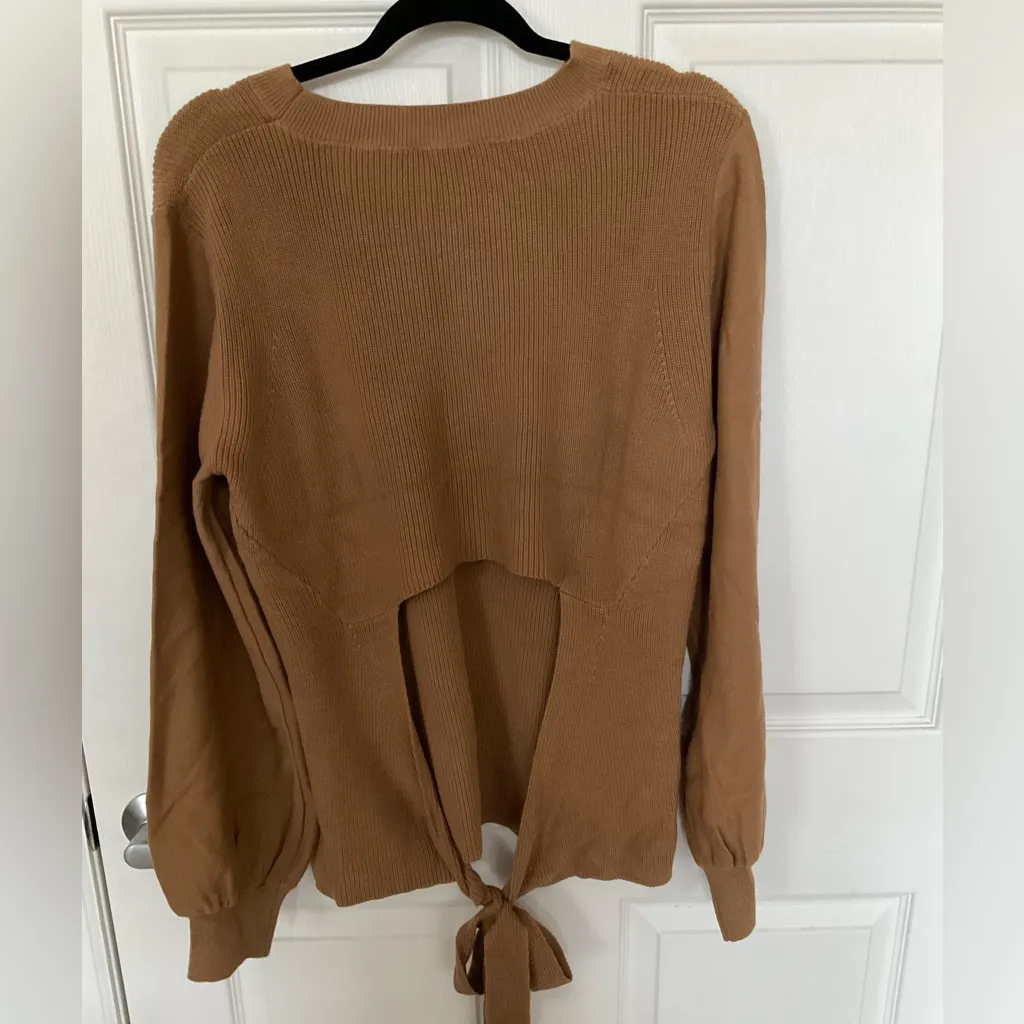 Dark Tan Sweater with lower back cutout+tie, XL - Image 3